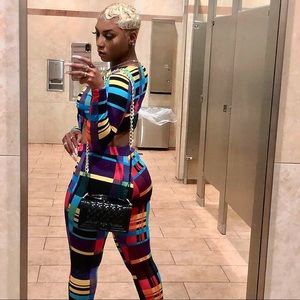 Meet your Posher, Emerald